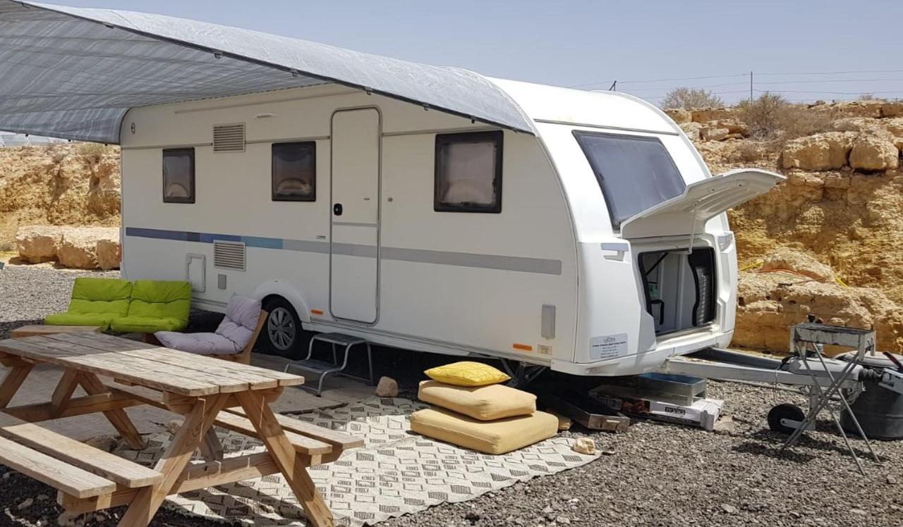 Itav Bateva Caravans - ייטב בטבע קרוואנים มิตซ์เปรามอน ภายนอก รูปภาพ