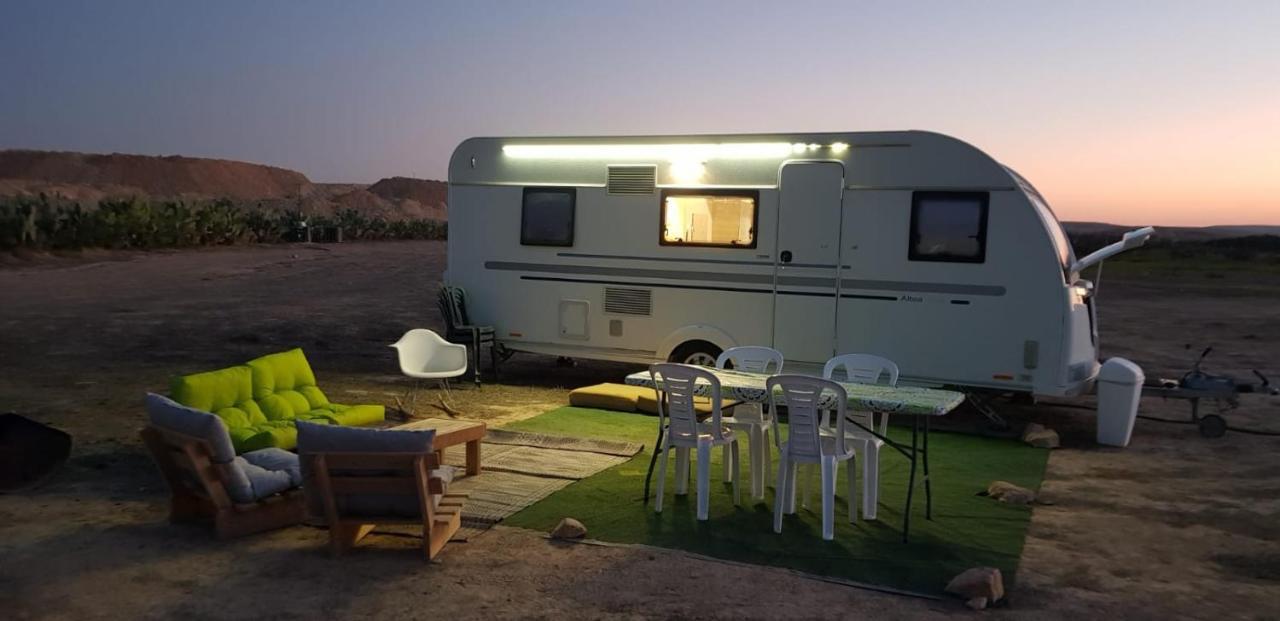 Itav Bateva Caravans - ייטב בטבע קרוואנים มิตซ์เปรามอน ภายนอก รูปภาพ